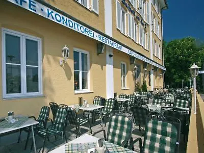 Luitpold Am فندق